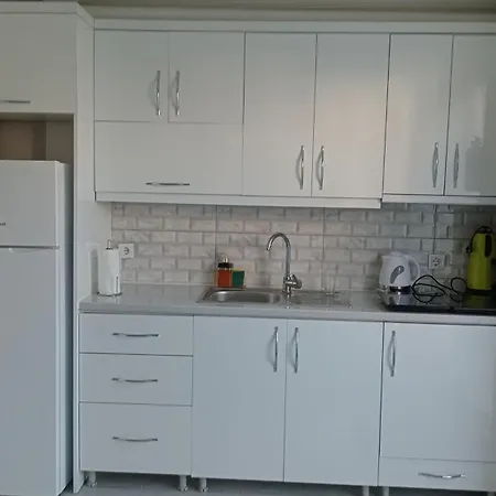 25 M2 Stuedyo 2 Banyo Mutfak Apartamento